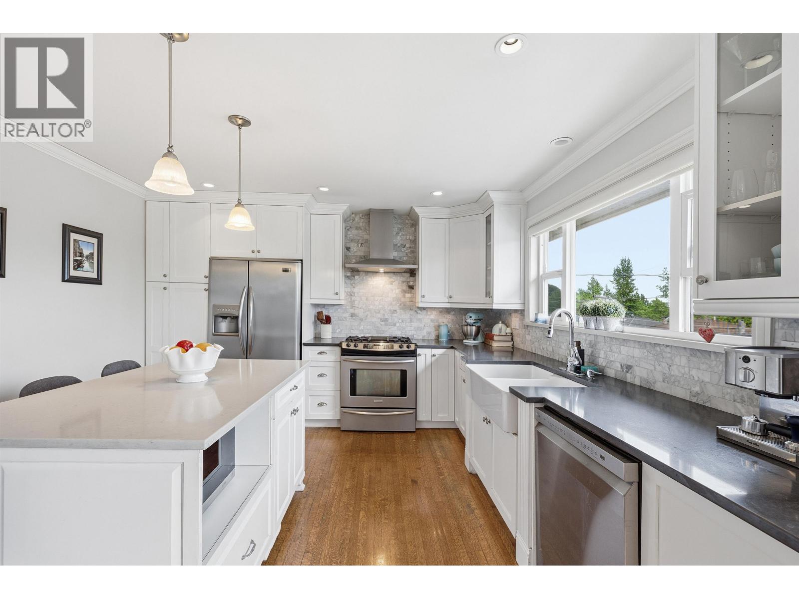4802 Venables Street, Burnaby, British Columbia V5C 3A8 - Photo 10 - R3143839