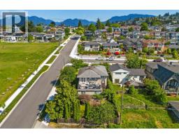 4802 VENABLES STREET, Burnaby, British Columbia