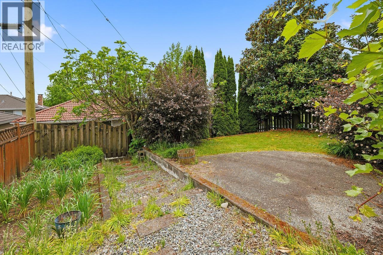 4802 Venables Street, Burnaby, British Columbia V5C 3A8 - Photo 27 - R3143839