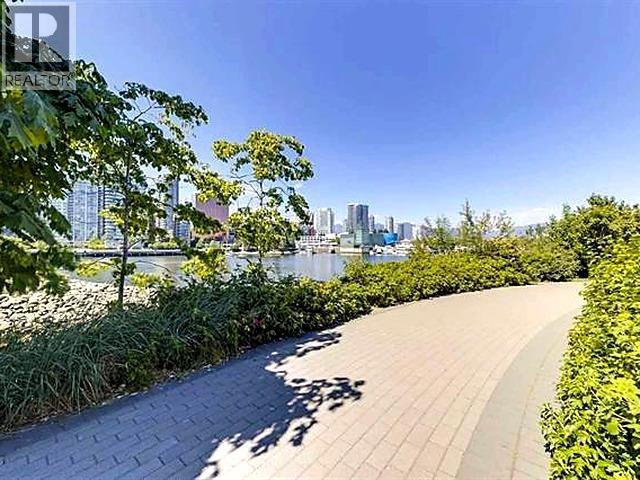 1618 Columbia Street, Vancouver, British Columbia  V5Y 0B6 - Photo 26 - R3159480