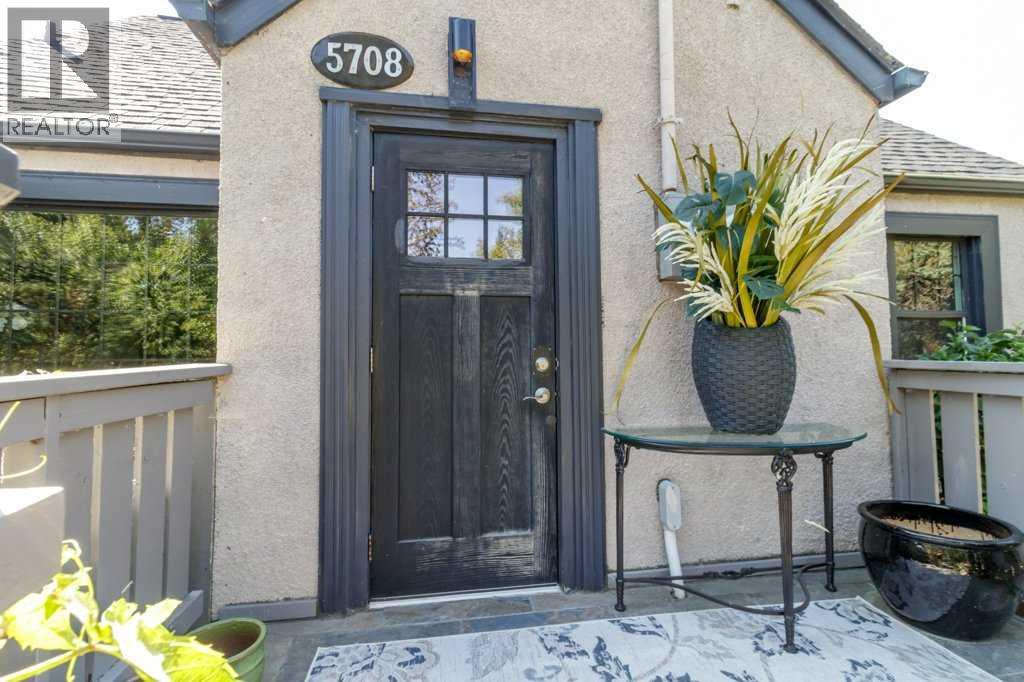 5708 45 Avenue, Red Deer, Alberta  T4N 3L9 - Photo 2 - A2340755