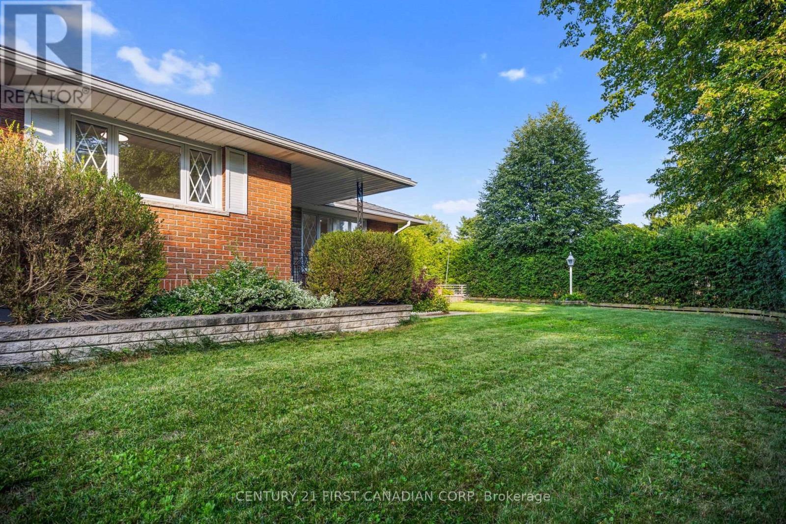 38 Silverdale Crescent, London South, Ontario  N5Z 4A6 - Photo 7 - X13720550