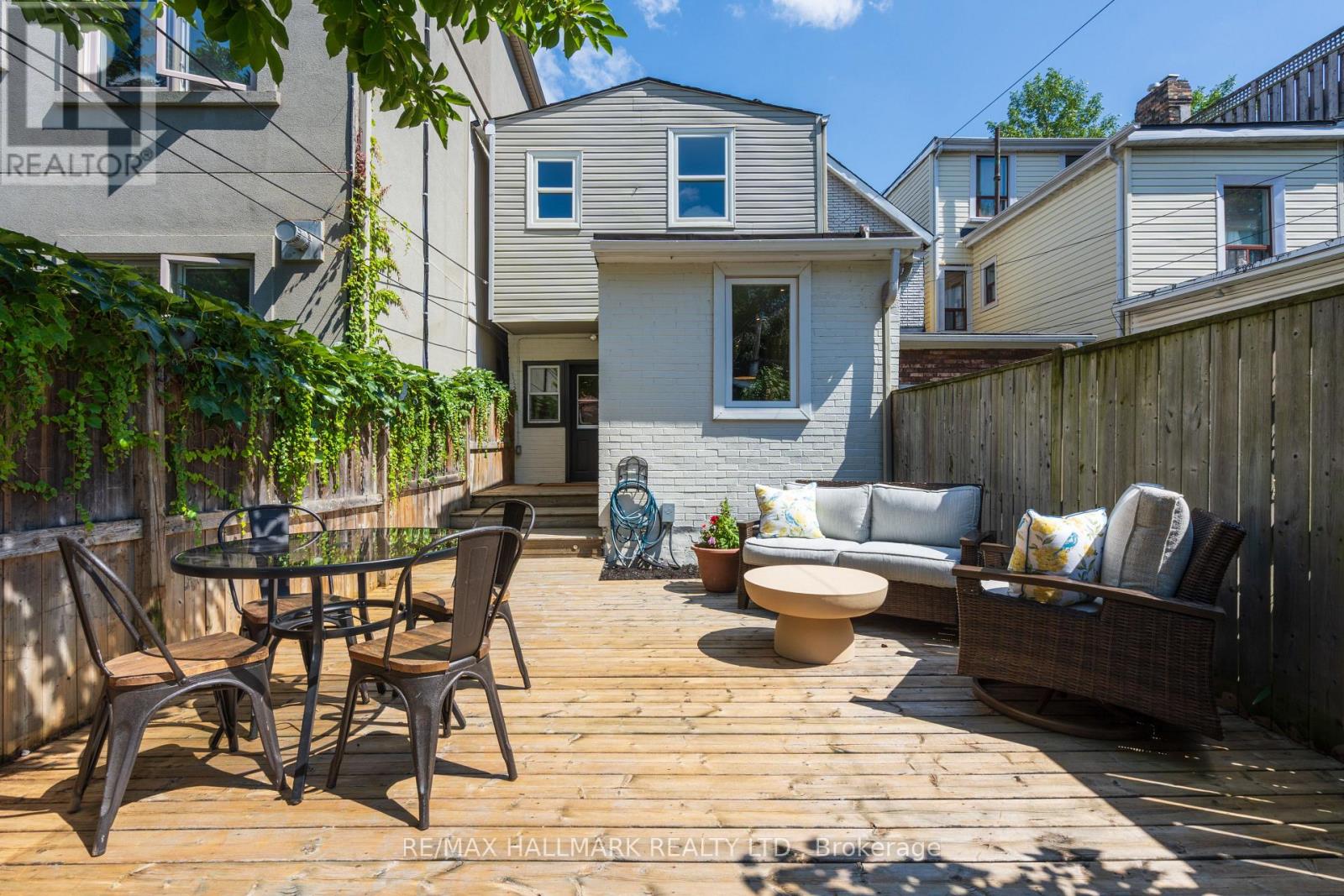 76 Pape Avenue, Toronto, Ontario  M4M 2V6 - Photo 32 - E13720526