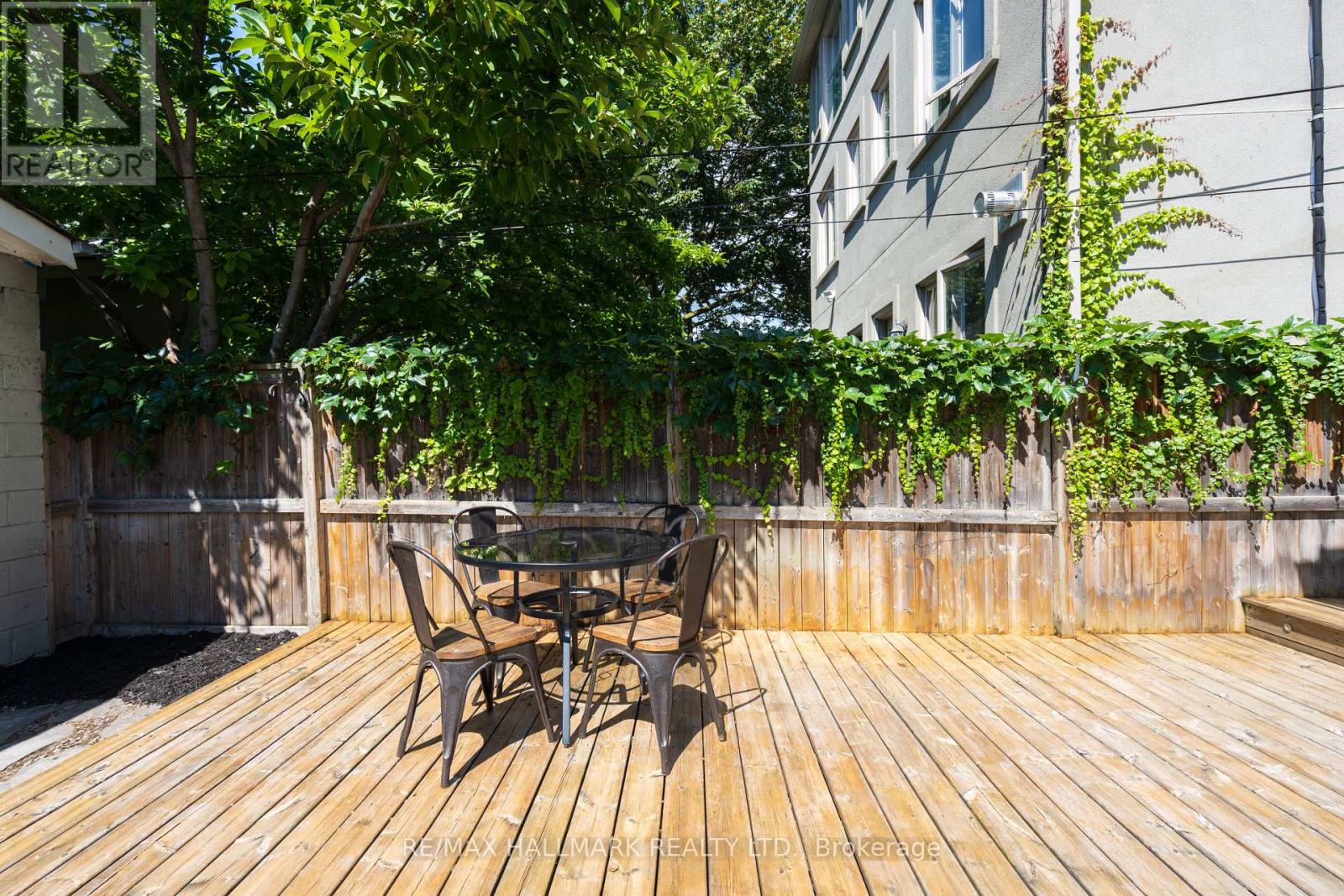 76 Pape Avenue, Toronto, Ontario  M4M 2V6 - Photo 34 - E13720526