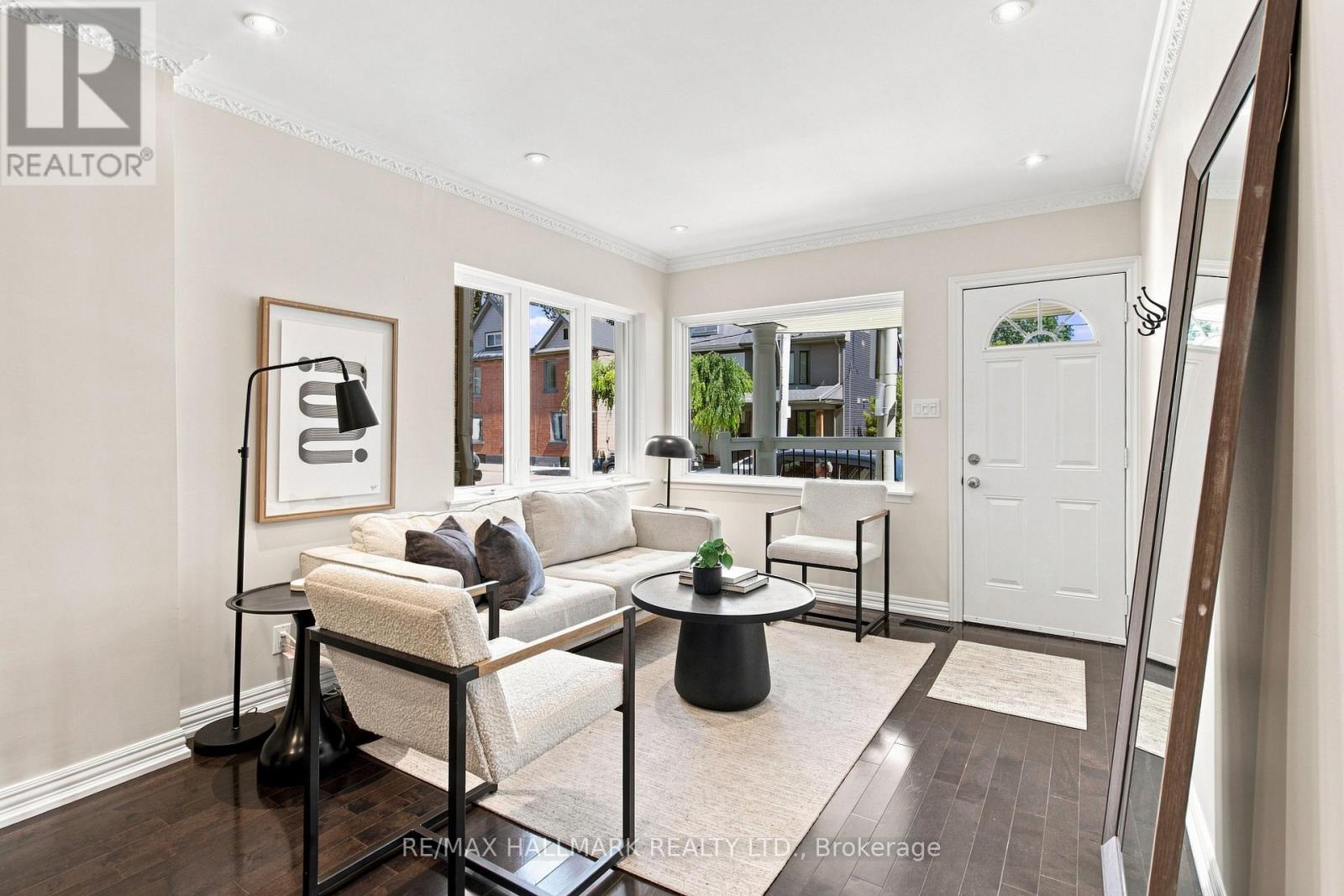76 Pape Avenue, Toronto, Ontario  M4M 2V6 - Photo 7 - E13720526
