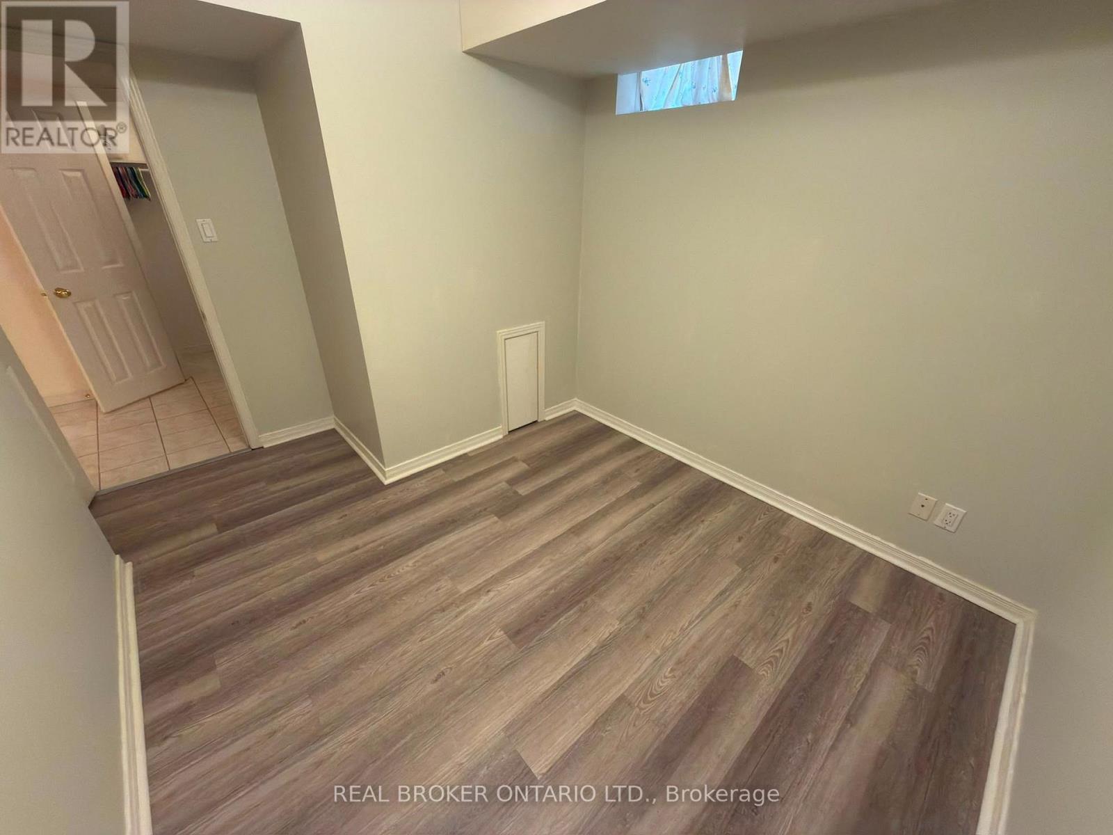 Lower - 107 Dali Crescent, Toronto, Ontario  M1B 5Y3 - Photo 8 - E13720586