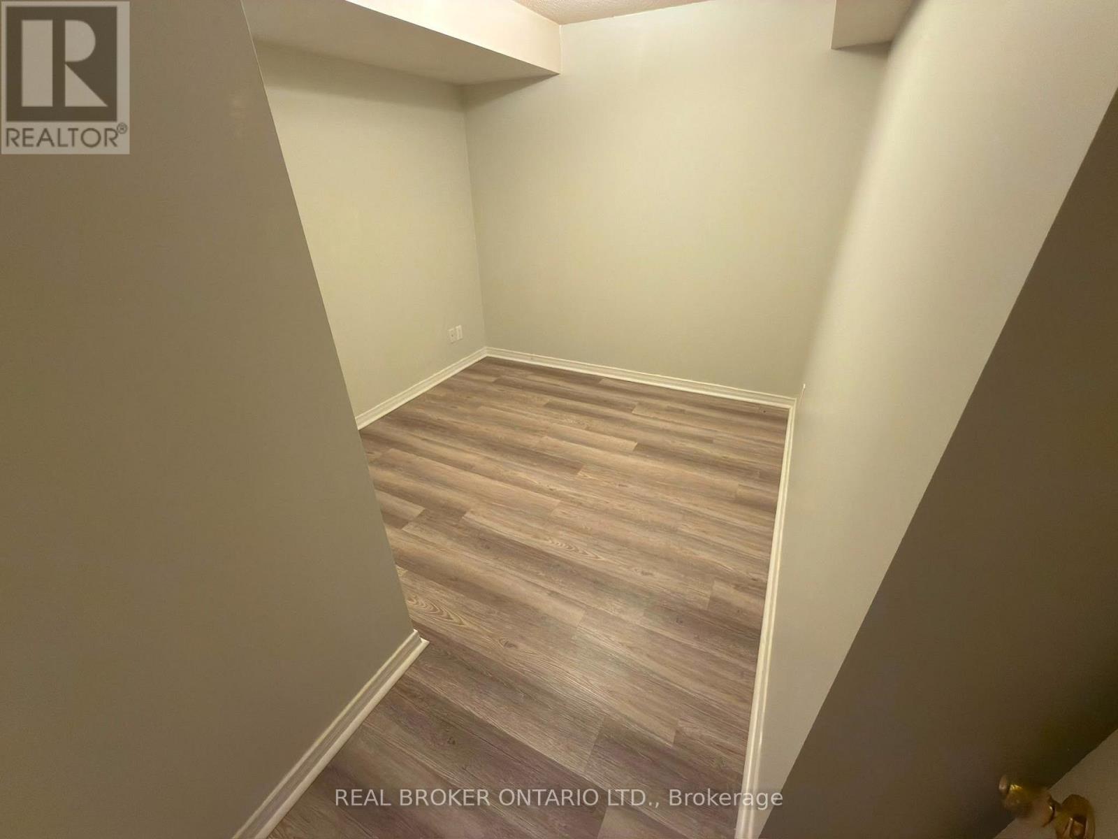 Lower - 107 Dali Crescent, Toronto, Ontario  M1B 5Y3 - Photo 9 - E13720586