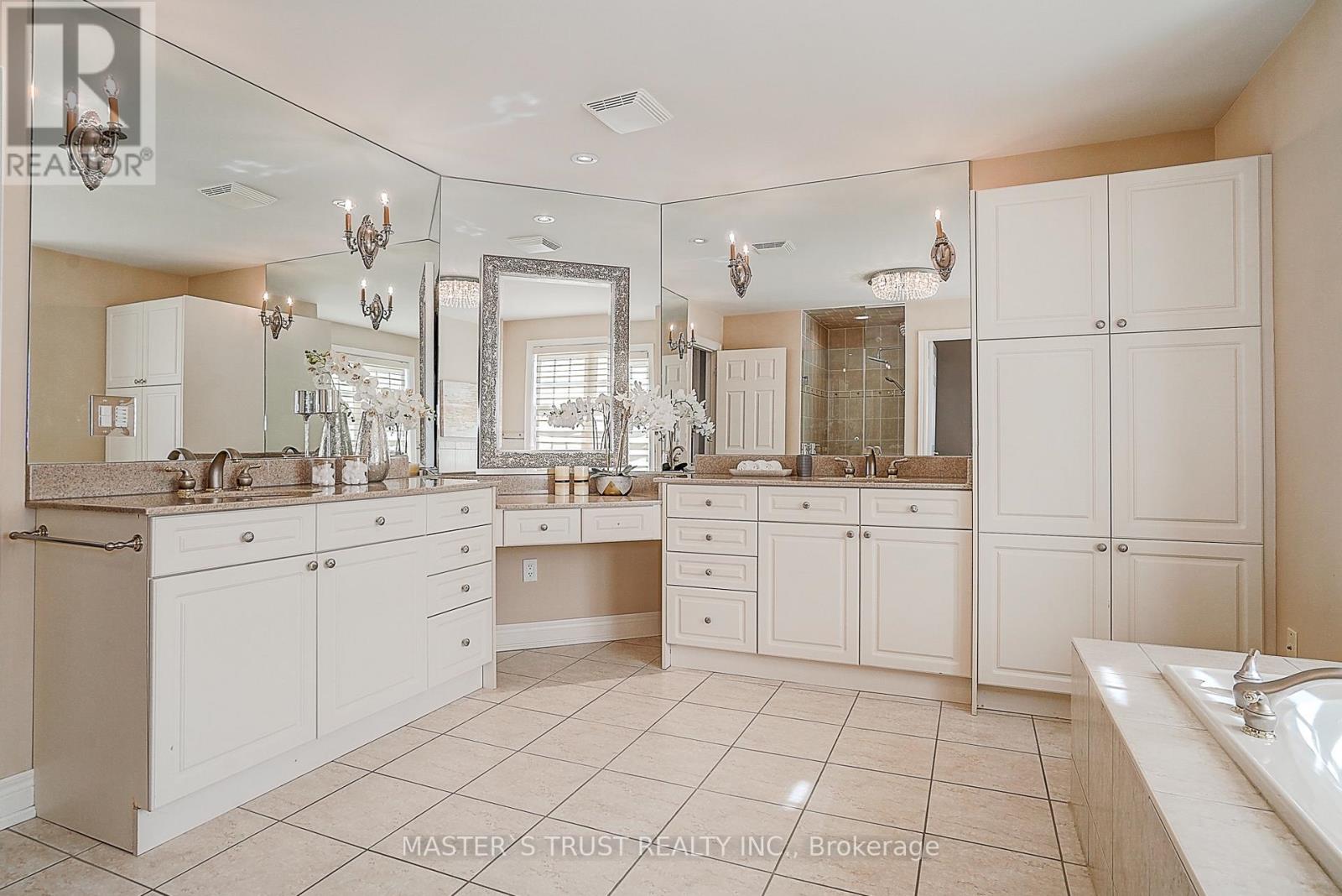 122 Angus Glen Boulevard, Markham, Ontario  L6C 3B8 - Photo 32 - N13720564