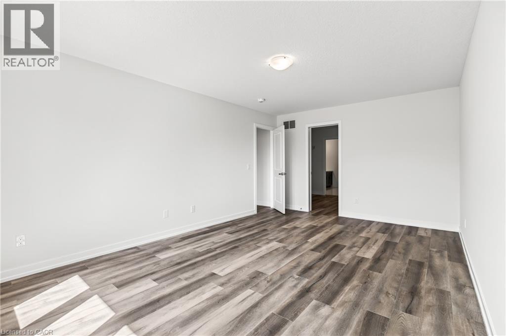 96 Valley Trail Place, Waterdown, Ontario  L8B 2A2 - Photo 39 - 40858977