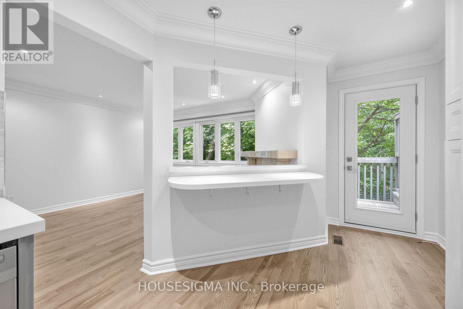 7 - 2199 Burnhamthorpe Road W, Mississauga, Ontario  L5L 5M7 - Photo 13 - W13720548