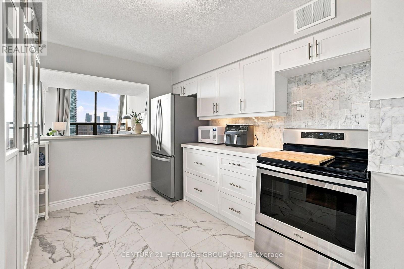 Ph1 - 200 Robert Speck Parkway, Mississauga, Ontario  L4Z 1S3 - Photo 22 - W13720560