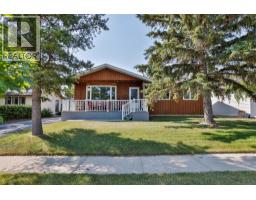 425 Cottonwood Drive, Vulcan, Alberta