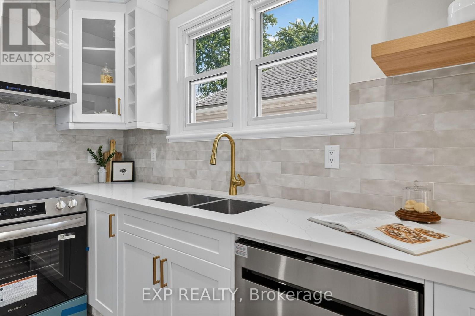 43 Brucedale Avenue E, Hamilton, Ontario  L9A 1N1 - Photo 22 - X13720518