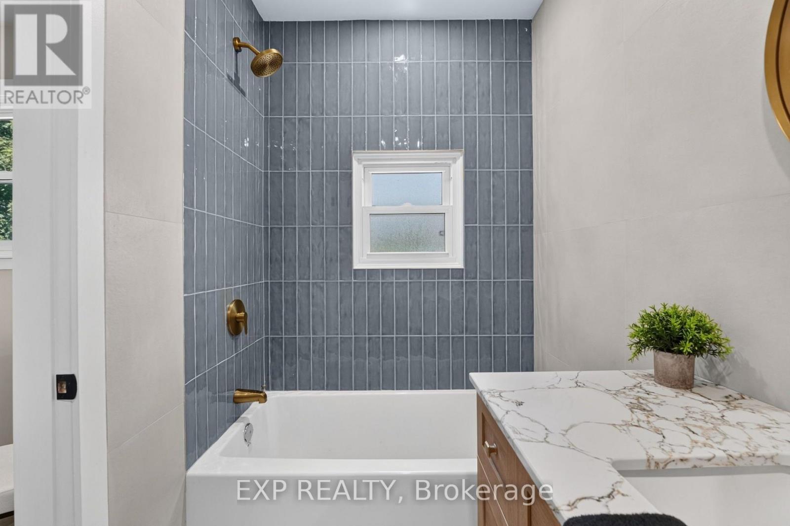43 Brucedale Avenue E, Hamilton, Ontario  L9A 1N1 - Photo 30 - X13720518