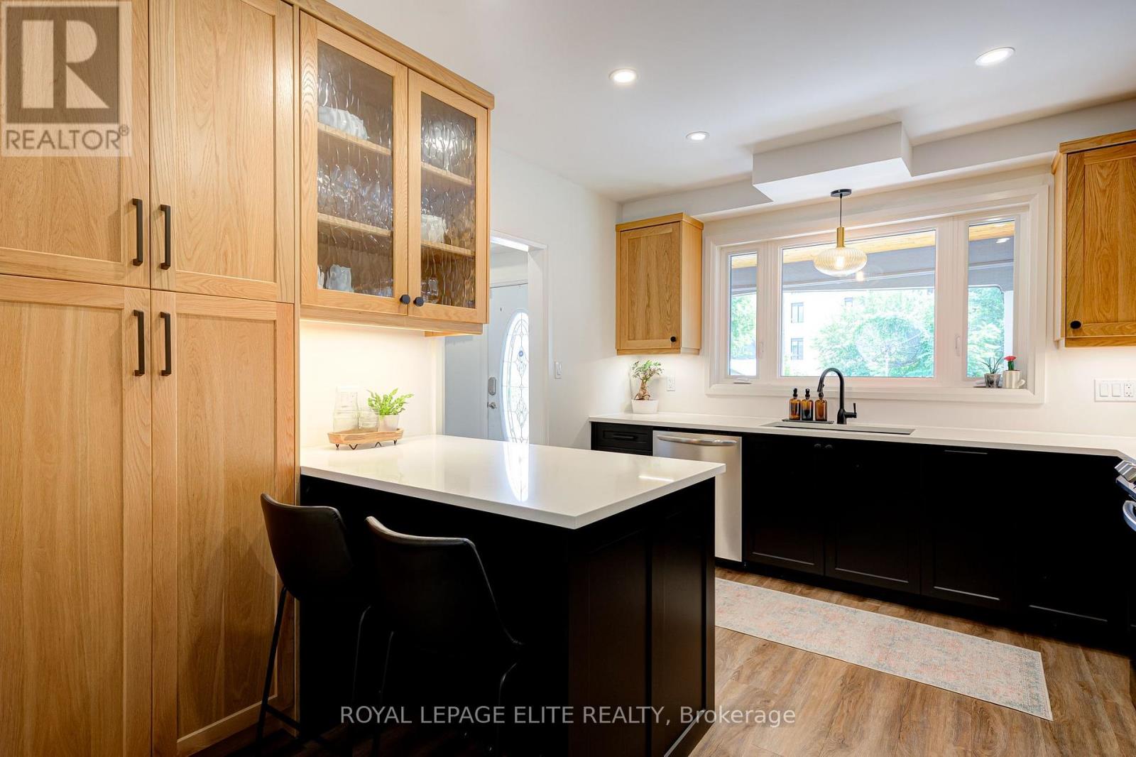 24 Stahl Avenue, Kitchener, Ontario  N2H 5R6 - Photo 13 - X13720570