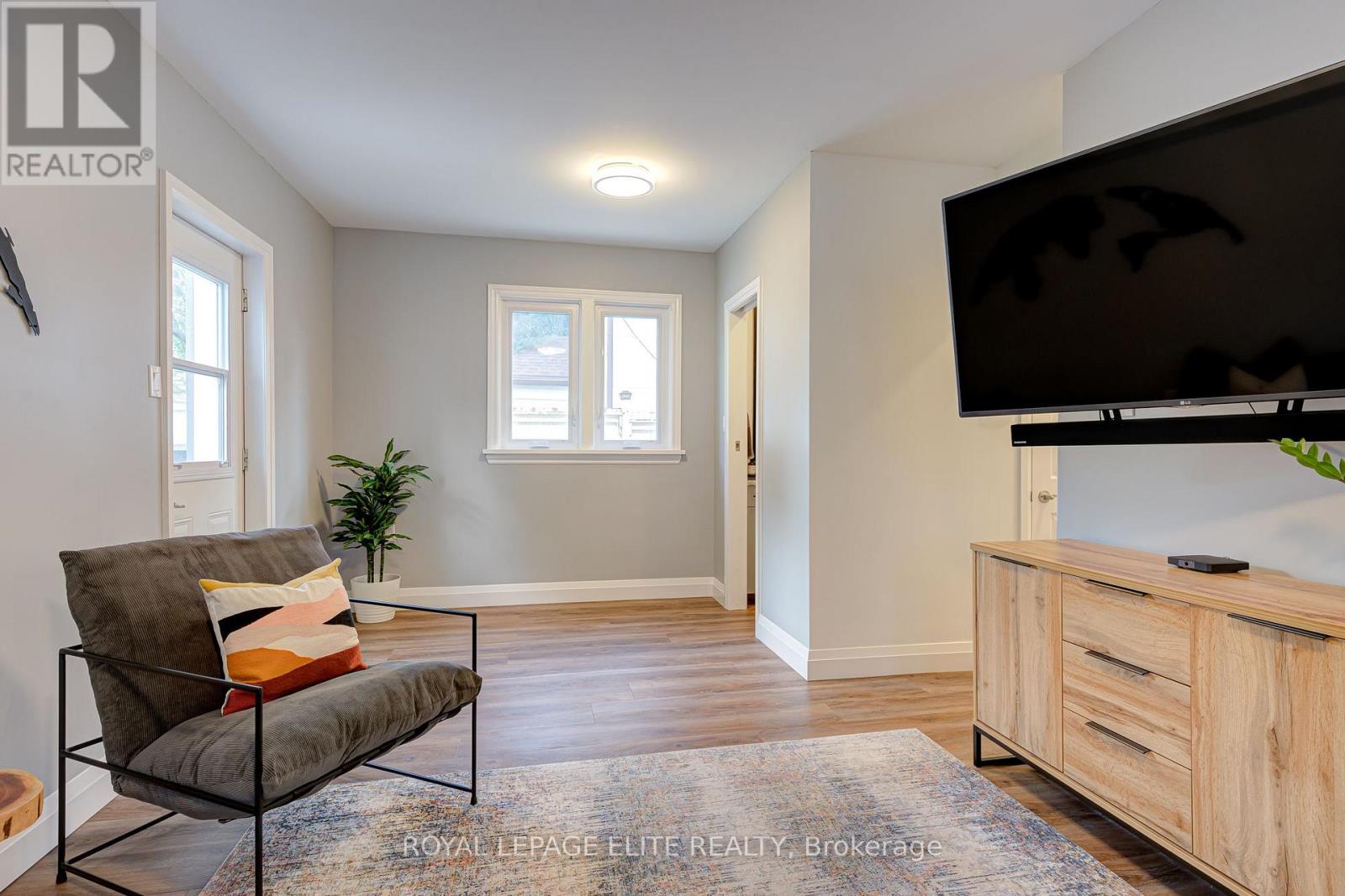 24 Stahl Avenue, Kitchener, Ontario  N2H 5R6 - Photo 20 - X13720570