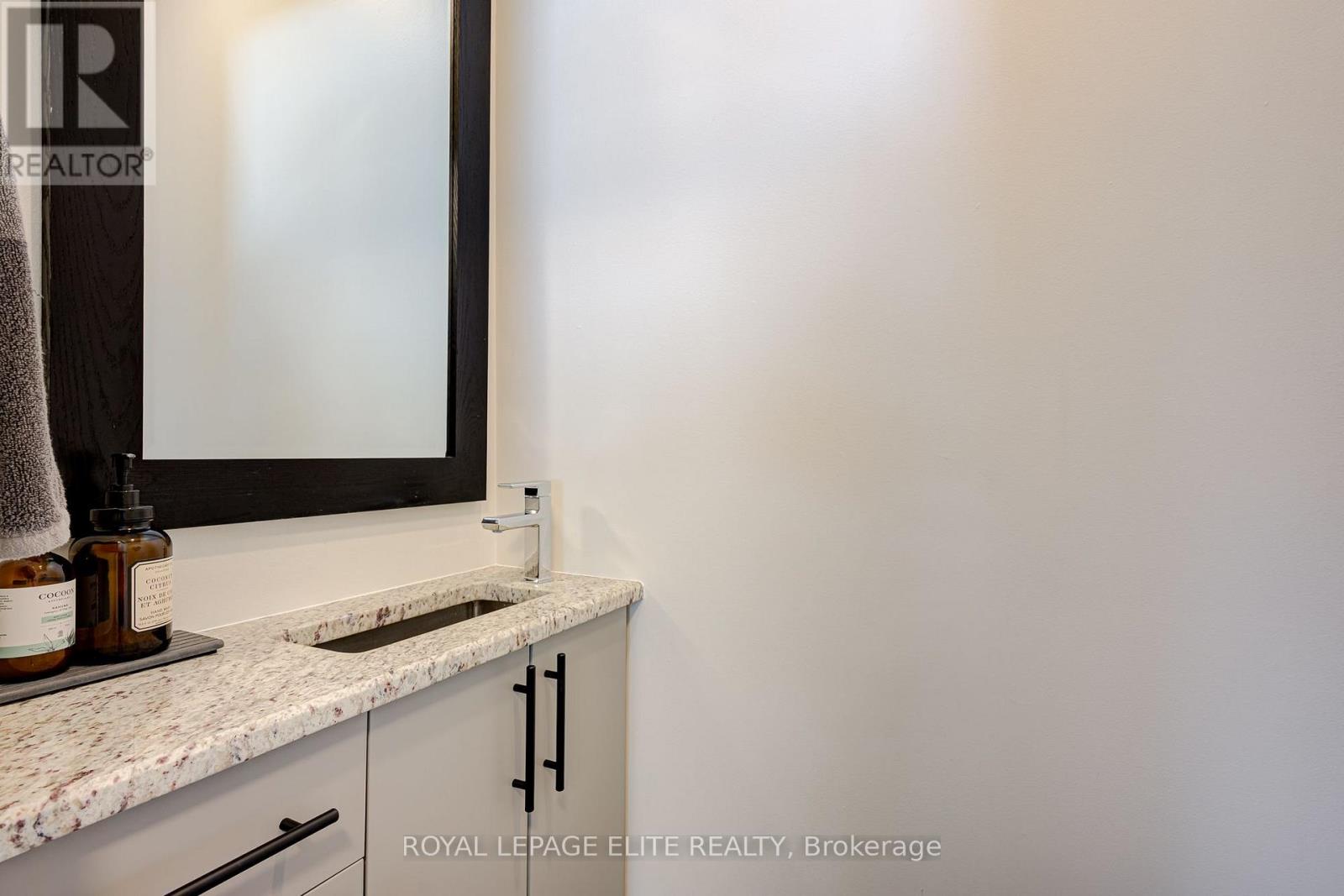 24 Stahl Avenue, Kitchener, Ontario  N2H 5R6 - Photo 21 - X13720570