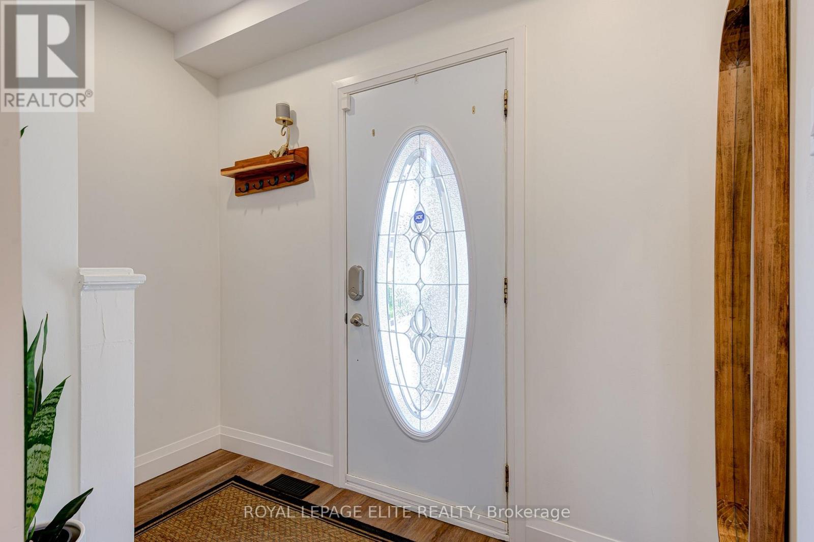 24 Stahl Avenue, Kitchener, Ontario  N2H 5R6 - Photo 7 - X13720570