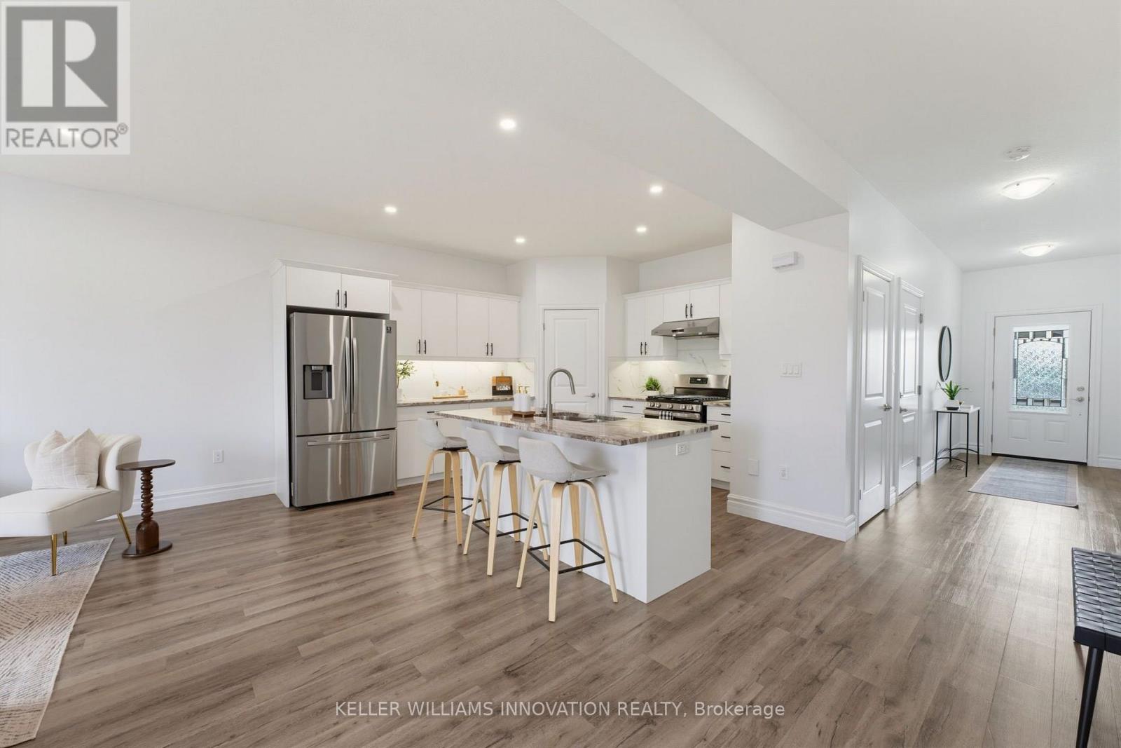 741 Hollinger Avenue S, North Perth, Ontario  N4W 0J3 - Photo 3 - X13720578