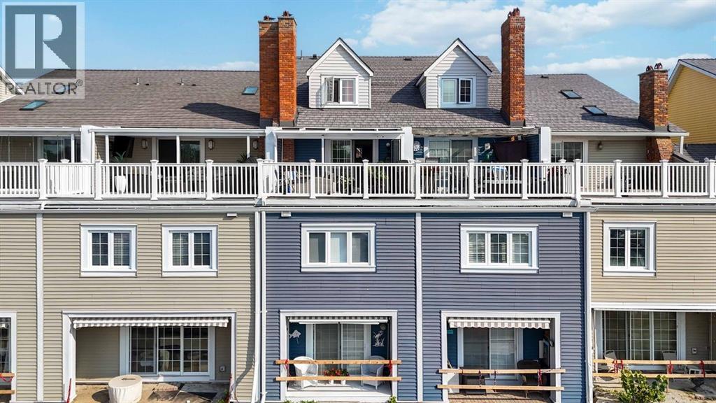 1500 VENETIAN BOULEVARD Unit# W14 Point Edward Ontario Canada N7T7W4 4