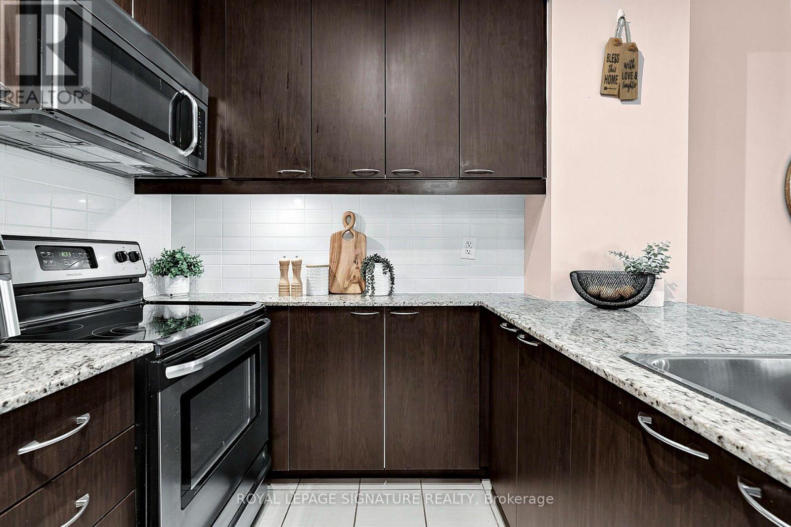 3601 - 385 Prince Of Wales Drive, Mississauga, Ontario  L5B 0C6 - Photo 19 - W13717952