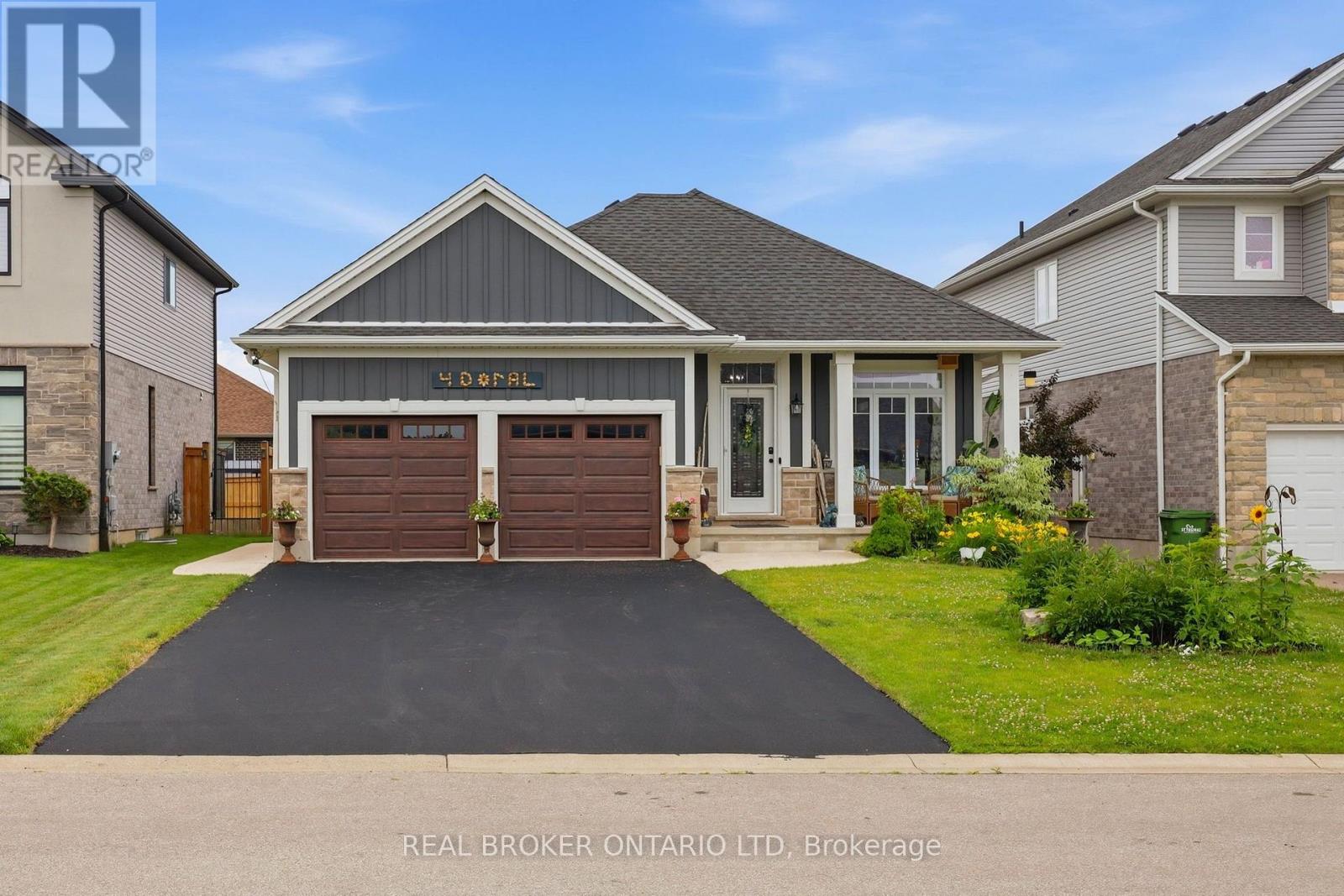 4 DORAL COURT, St. Thomas, Ontario