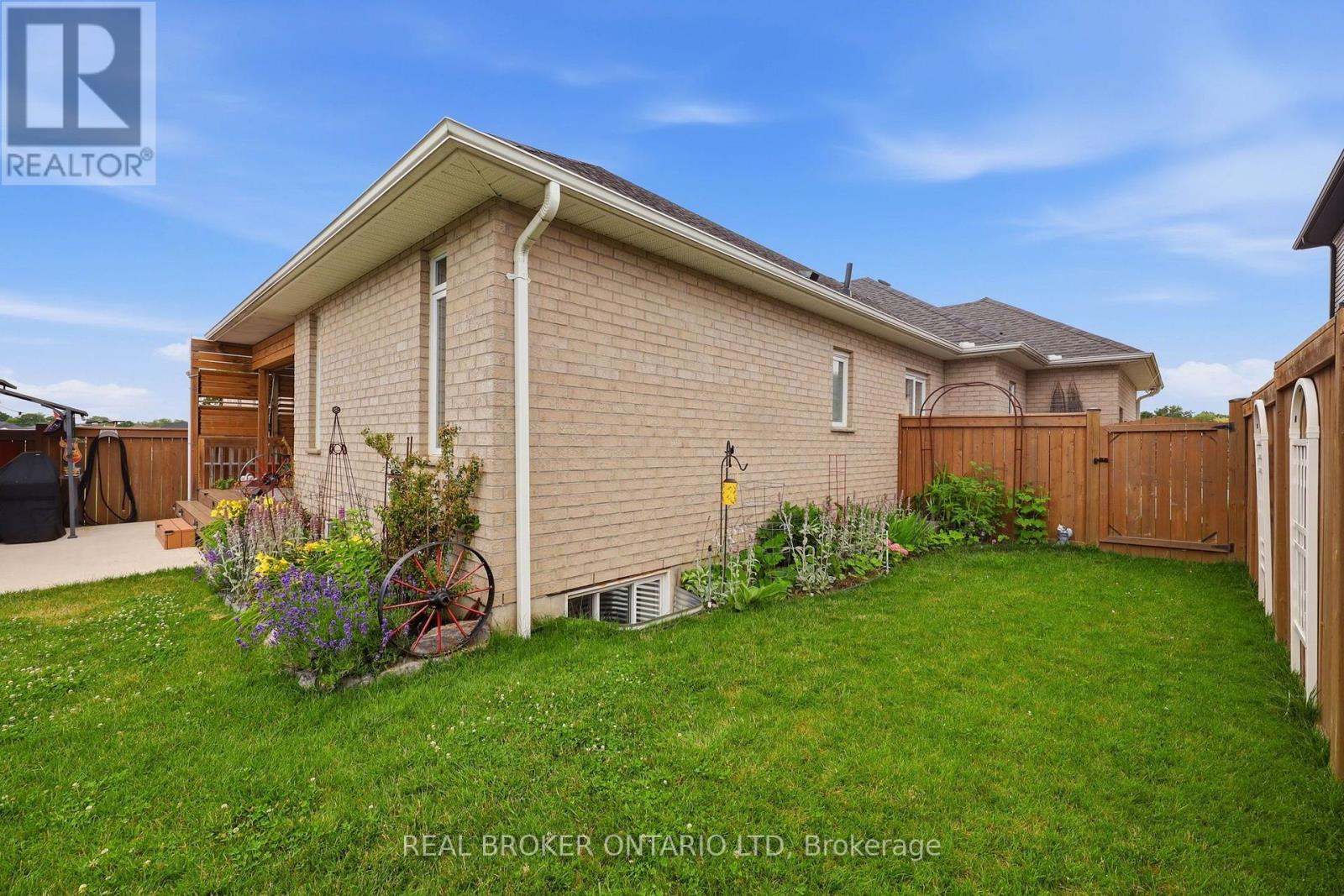 4 Doral Court, St. Thomas, Ontario  N5R 0G3 - Photo 44 - X13720612