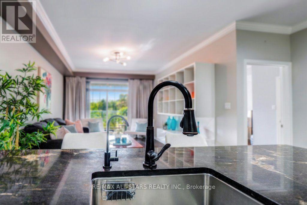 13 - 46 Lovegrove Lane, Ajax, Ontario  L1S 0E7 - Photo 11 - E13720602