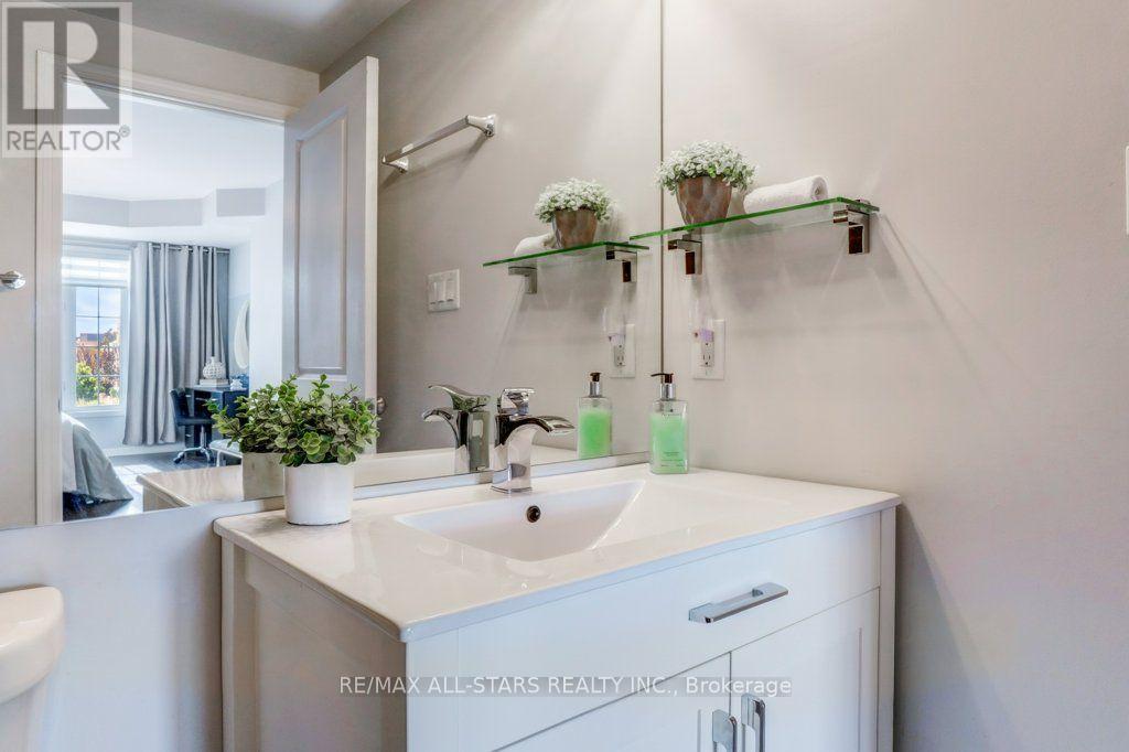 13 - 46 Lovegrove Lane, Ajax, Ontario  L1S 0E7 - Photo 22 - E13720602