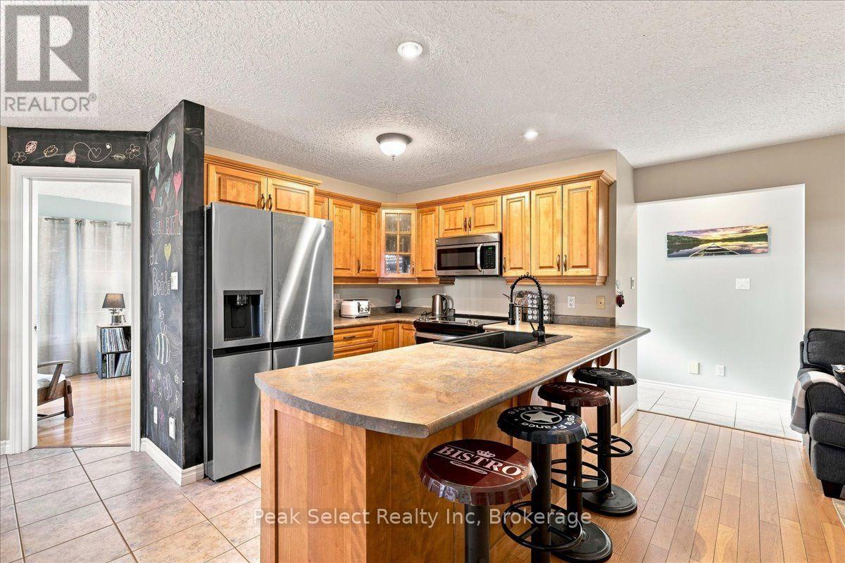 180 Ridgewood Crescent, St. Marys, Ontario  N4X 1E8 - Photo 11 - X13720592
