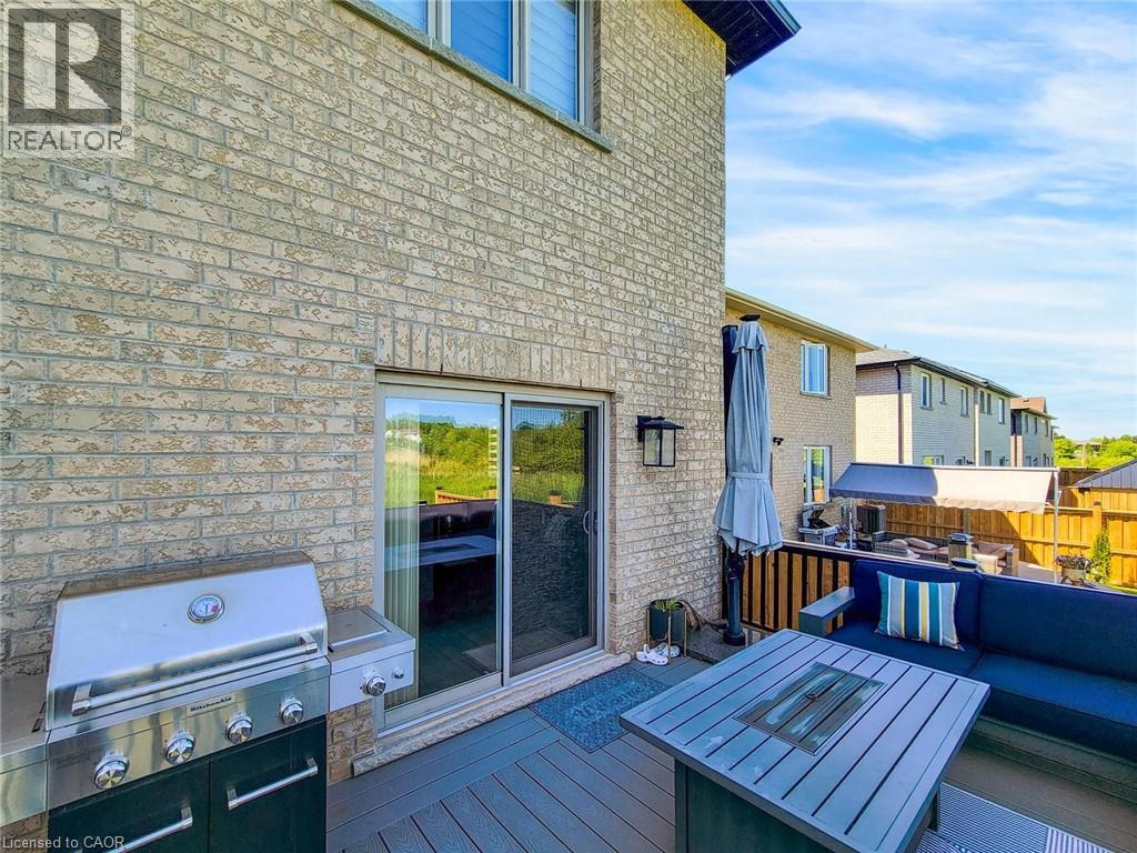 27 Riesling Court, Hamilton, Ontario  L8G 5H2 - Photo 33 - 40834852