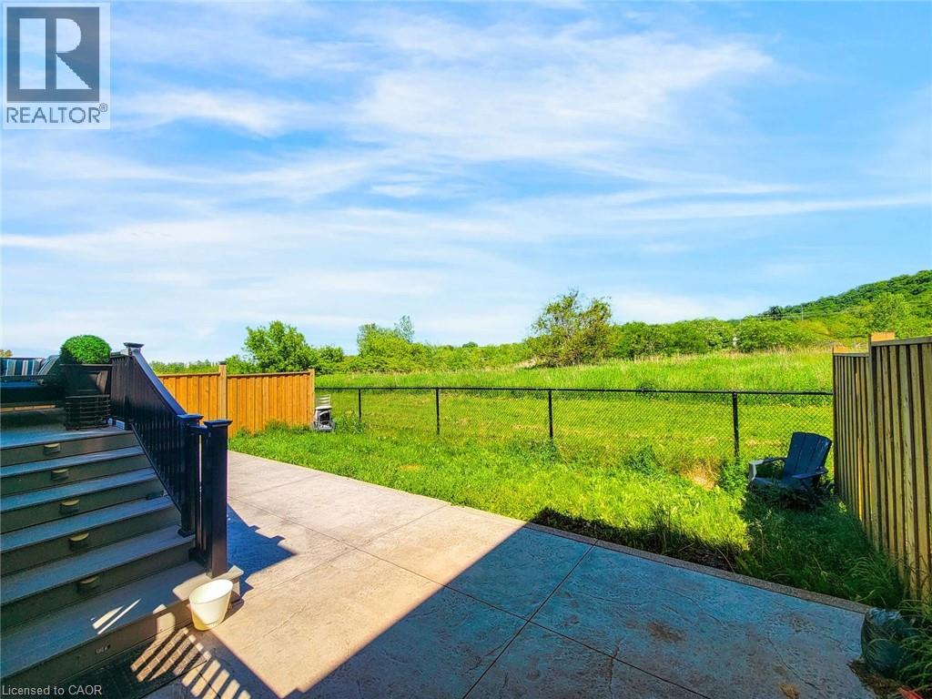 27 Riesling Court, Hamilton, Ontario  L8G 5H2 - Photo 38 - 40834852