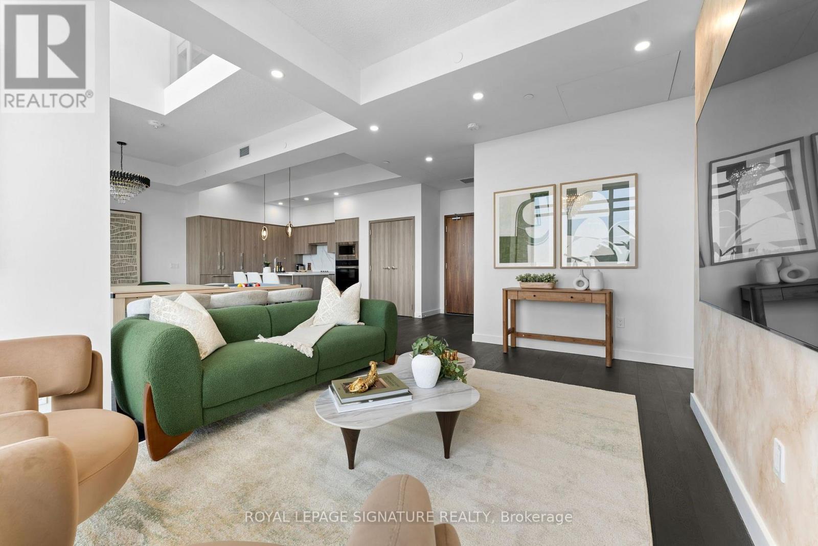 Ph7001 - 1 Concord Cityplace Way, Toronto, Ontario  M5V 0X3 - Photo 16 - C13717094