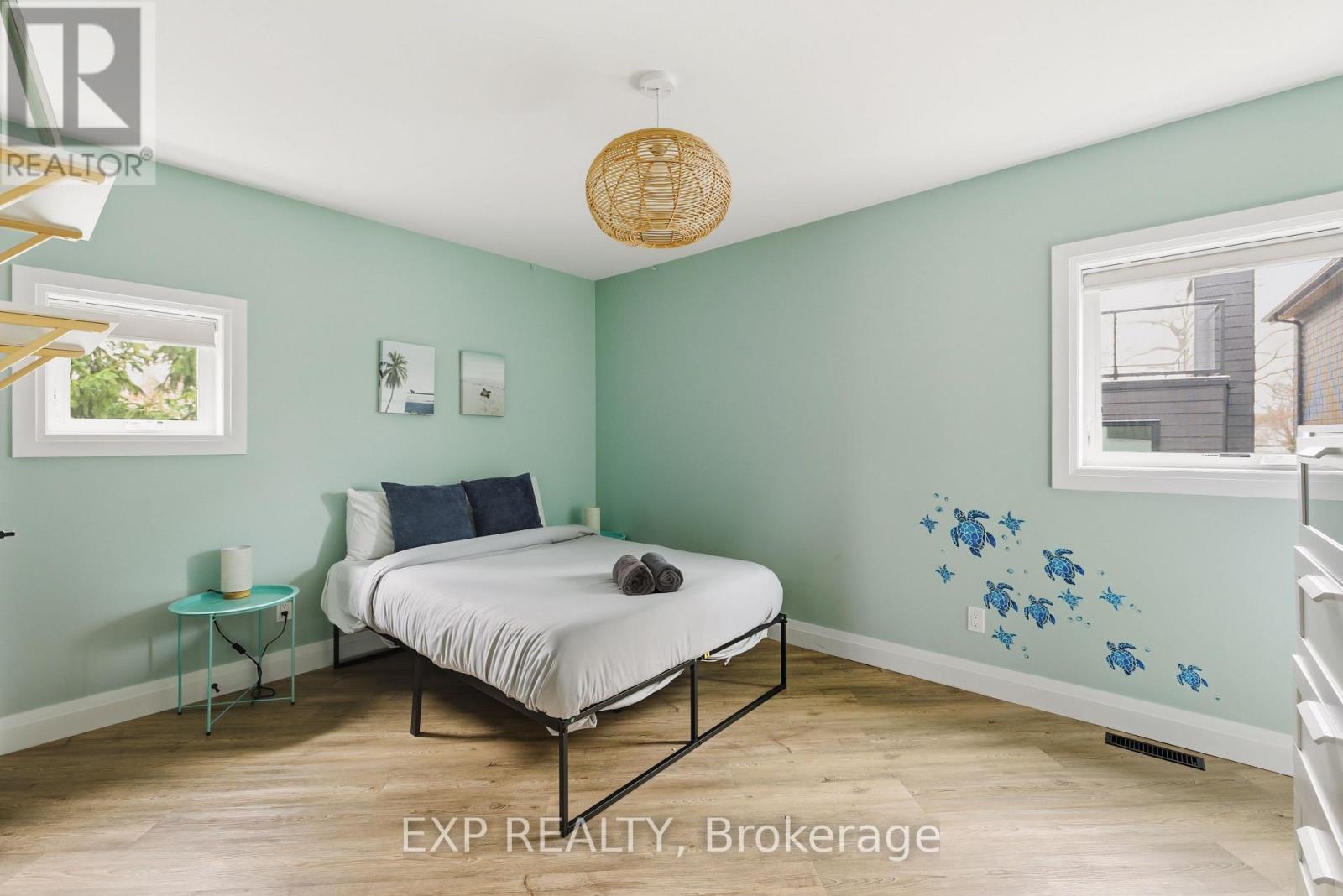 26 Huron Street, Lambton Shores, Ontario  N0M 1T0 - Photo 19 - X12590536
