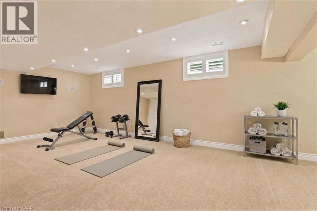 709 Glasgow Street, Kitchener, Ontario  N2M 2N7 - Photo 39 - 40858932