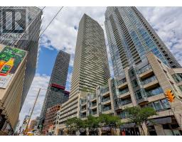 3304 - 2221 YONGE STREET, Toronto, Ontario