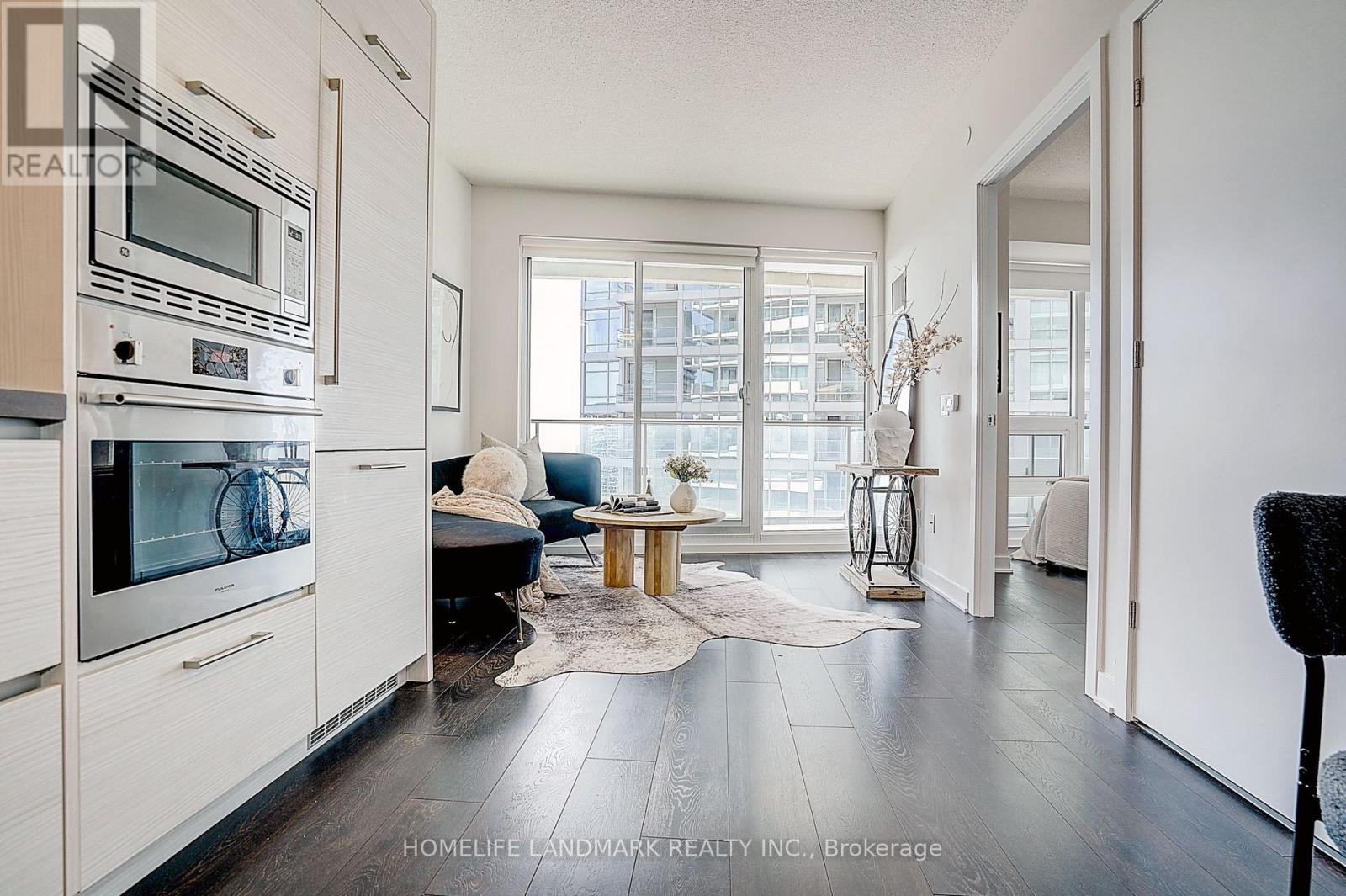 3304 - 2221 Yonge Street, Toronto, Ontario  M4S 2B4 - Photo 13 - C13712668