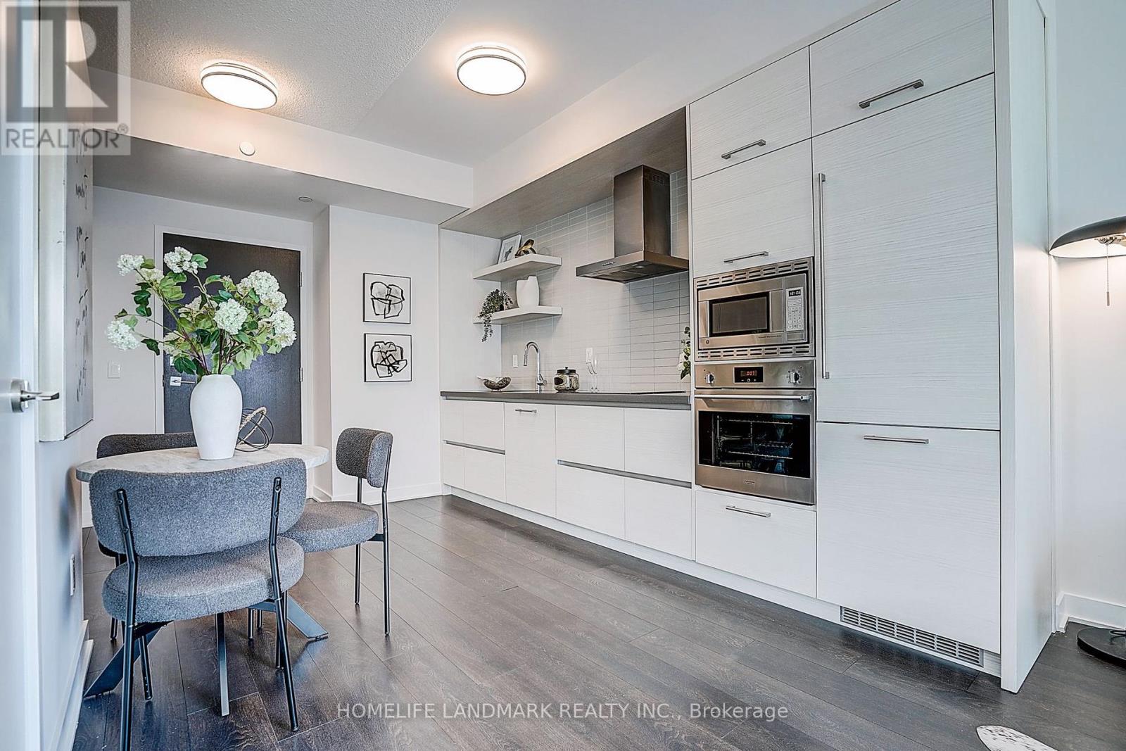 3304 - 2221 Yonge Street, Toronto, Ontario  M4S 2B4 - Photo 12 - C13712668