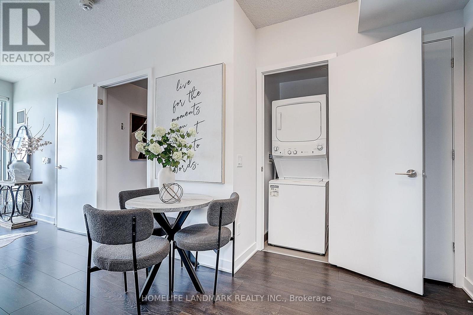 3304 - 2221 Yonge Street, Toronto, Ontario  M4S 2B4 - Photo 31 - C13712668
