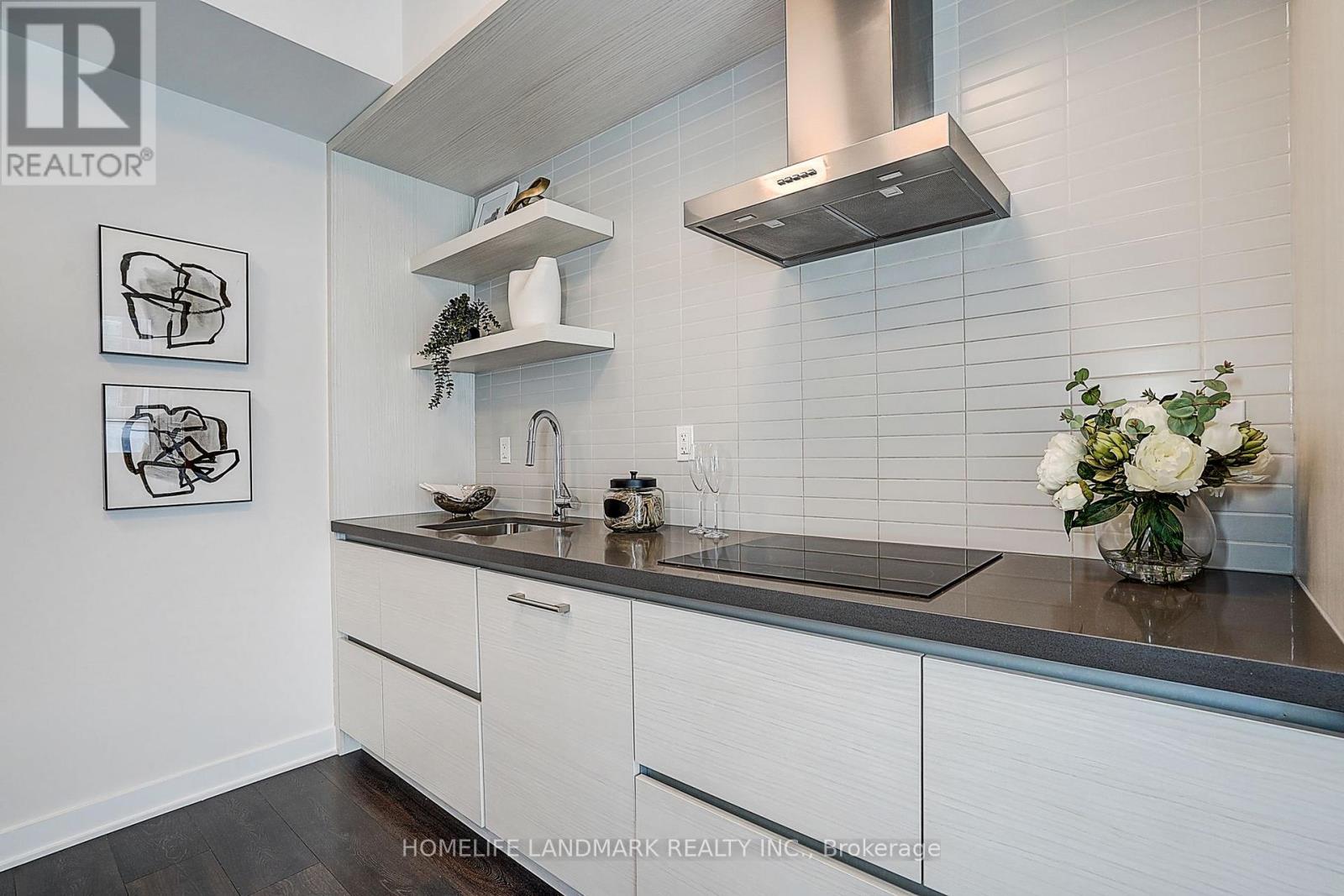 3304 - 2221 Yonge Street, Toronto, Ontario  M4S 2B4 - Photo 8 - C13712668