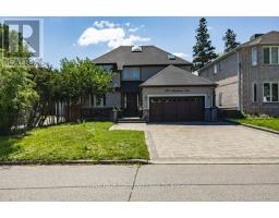 331 MAPLEHURST AVENUE, Toronto, Ontario