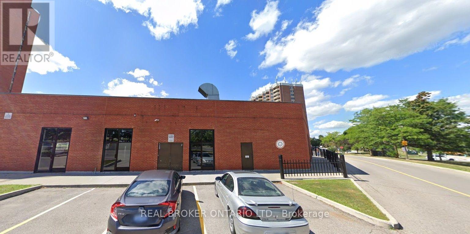 20 - 30 Dean Park Road, Toronto, Ontario  M1B 3H1 - Photo 4 - E13720652