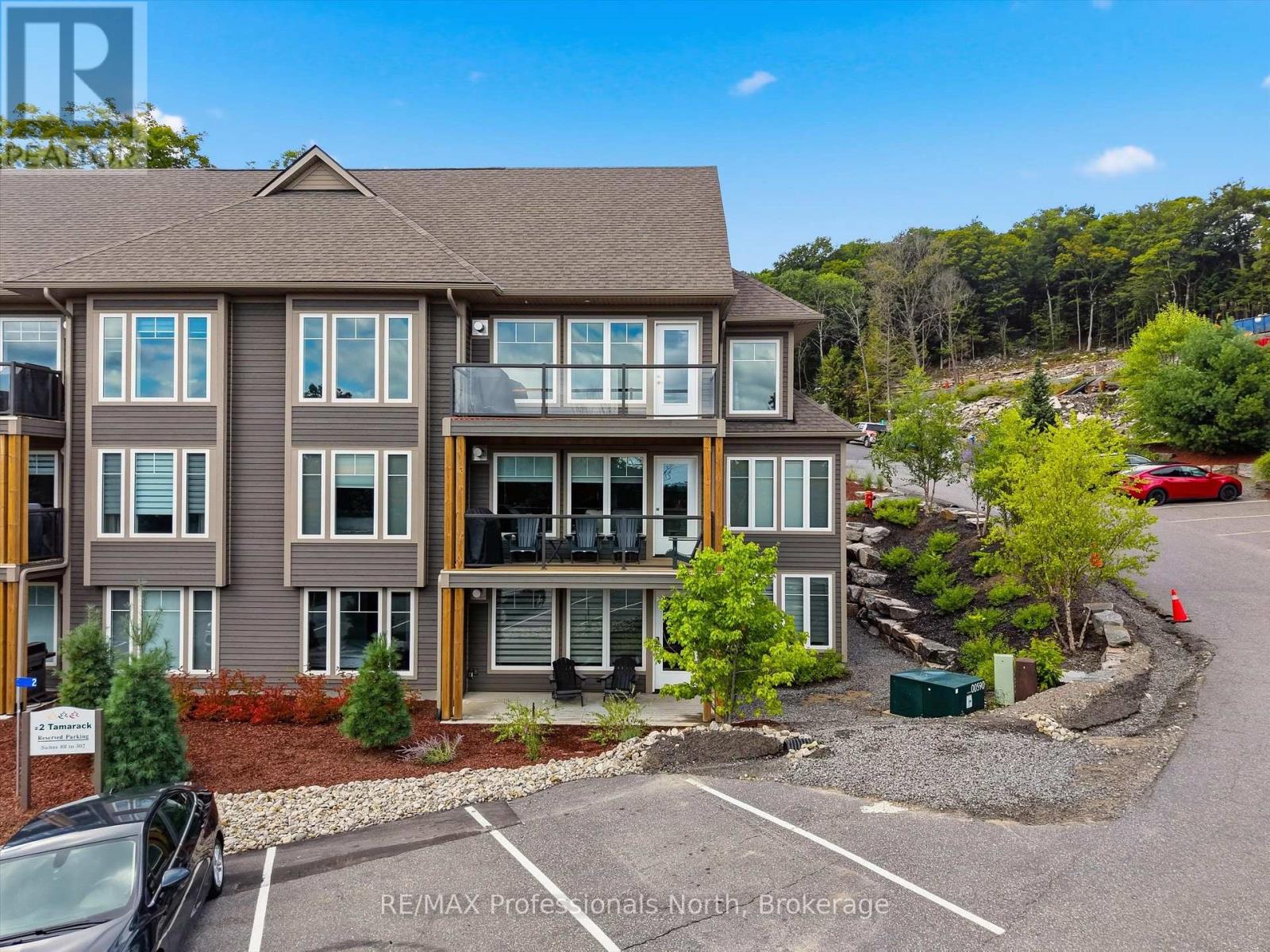 2-101 TREE TOPS LANE, Huntsville, Ontario