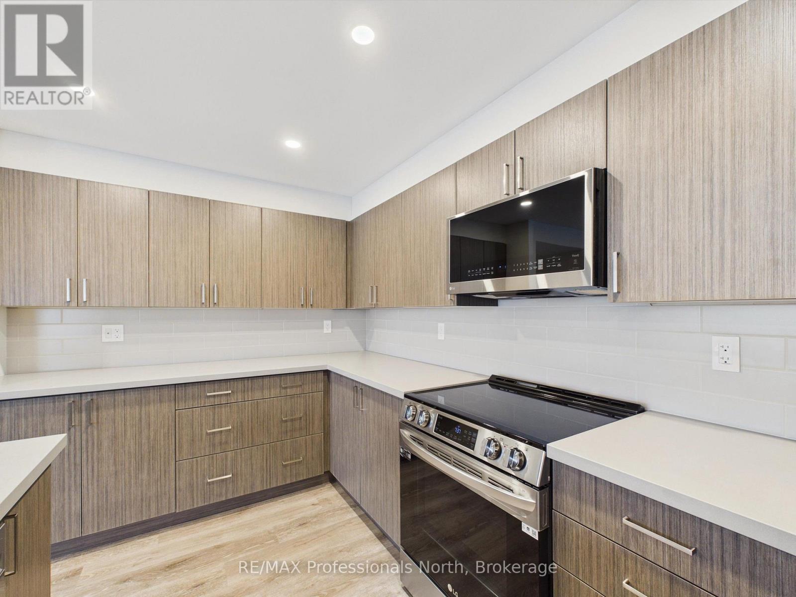 2-101 Tree Tops Lane, Huntsville, Ontario  P1H 1A9 - Photo 6 - X13720634