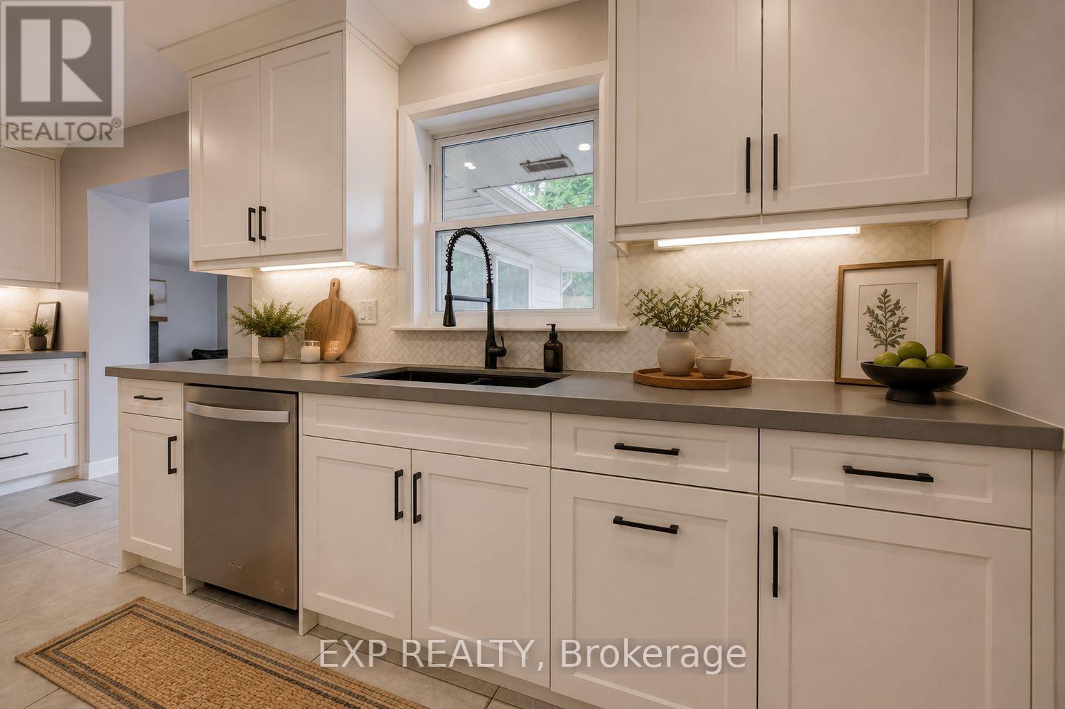 244 Royal Street, Waterloo, Ontario  N2J 2J2 - Photo 15 - X13690372