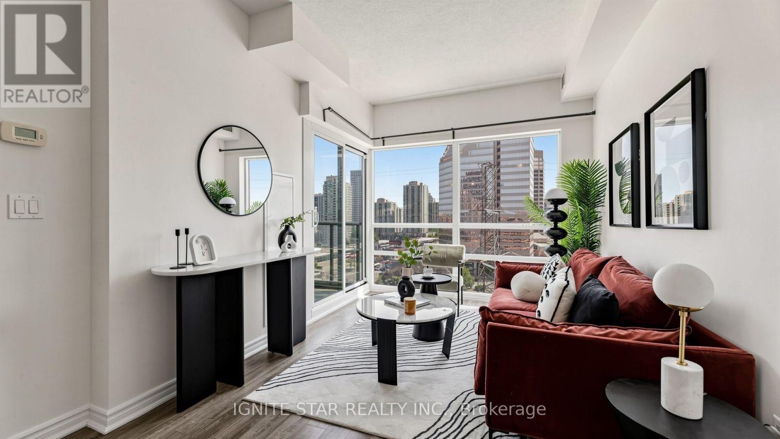1201 - 5740 Yonge Street, Toronto, Ontario  M2M 0B1 - Photo 2 - C13648294