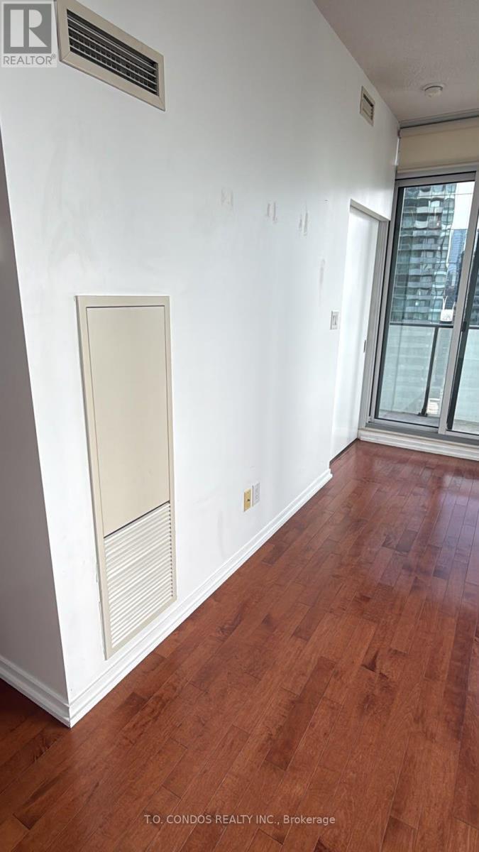 3010 - 55 Bremner Boulevard, Toronto, Ontario  M5J 0A6 - Photo 9 - C13698880