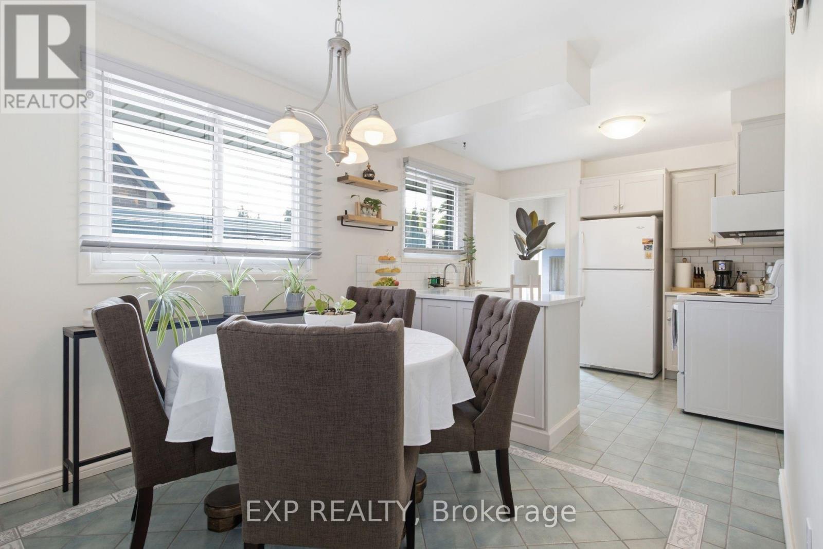 11 Summit Crescent, Guelph, Ontario  N1H 1S2 - Photo 11 - X13607454