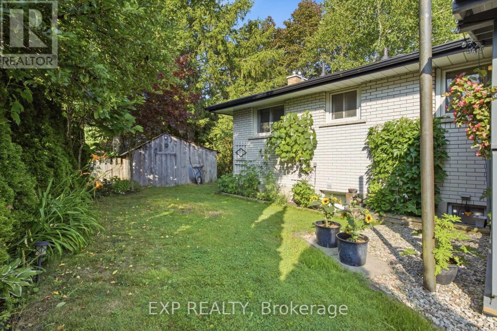 11 Summit Crescent, Guelph, Ontario  N1H 1S2 - Photo 37 - X13607454