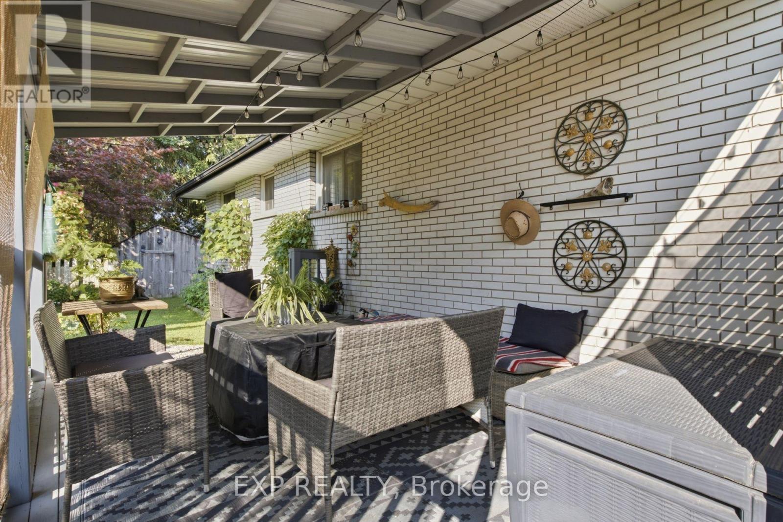 11 Summit Crescent, Guelph, Ontario  N1H 1S2 - Photo 34 - X13607454